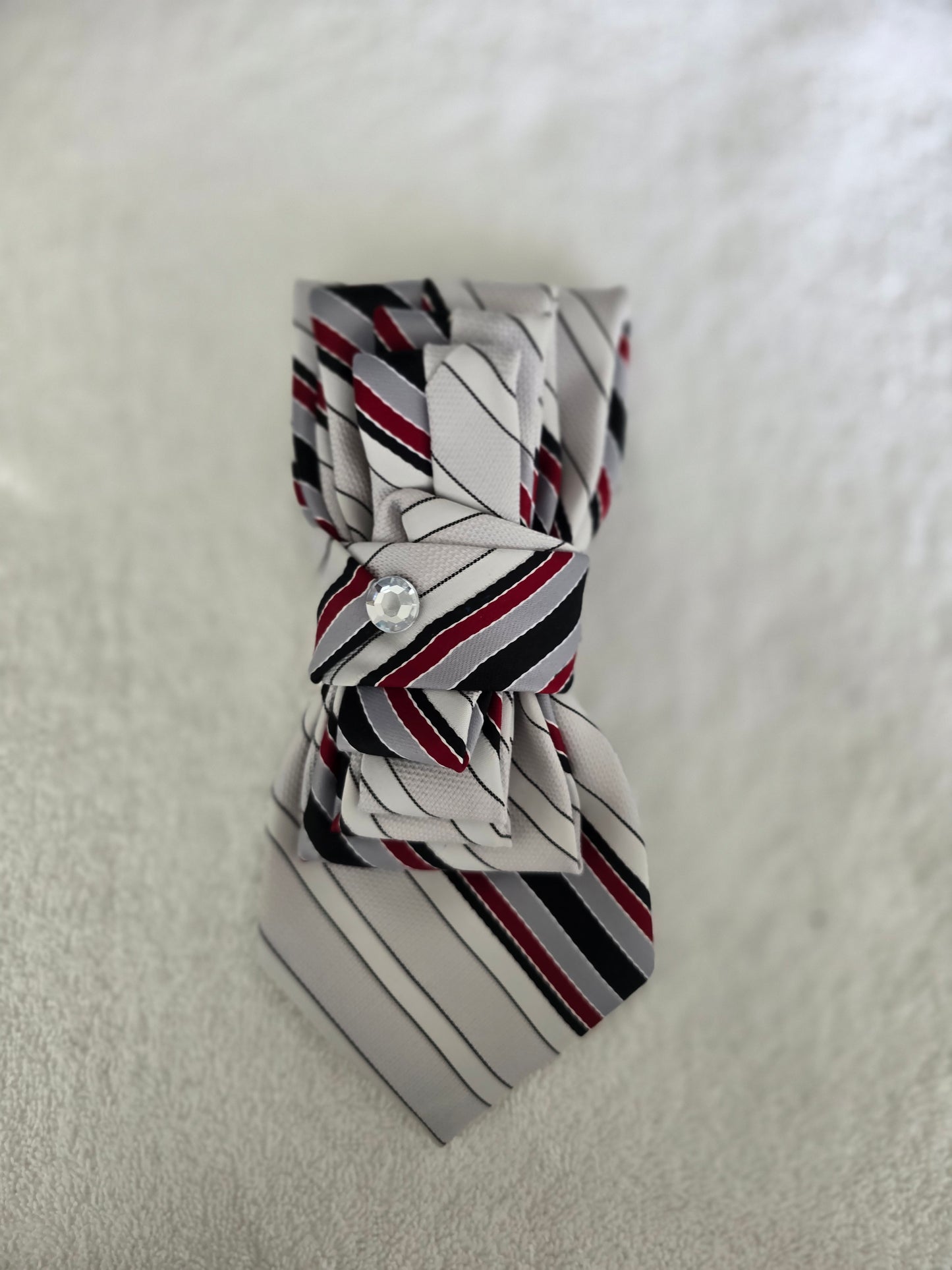 Tie Ladies Light Gray Red Black Silver Stripe